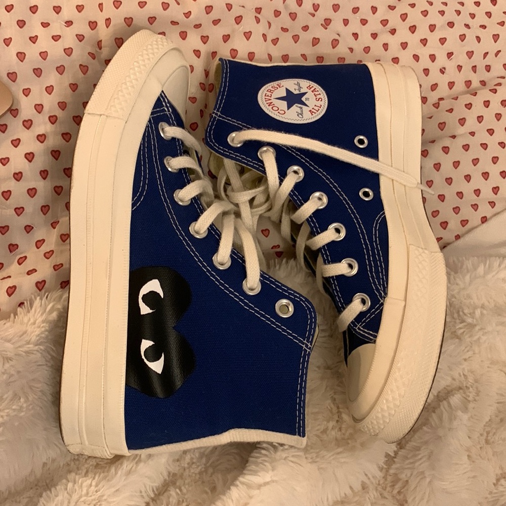 Comme des Garçons Play Blue Heart Converse Sneakers
